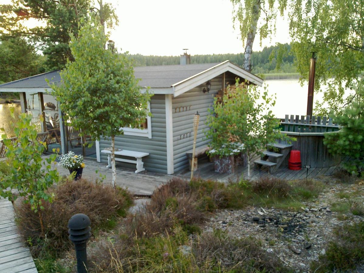 Äventyrscenter Hotel Mariestad Buitenkant foto